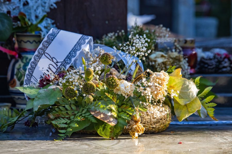 És a református temetőben helyezték örök nyugalomra